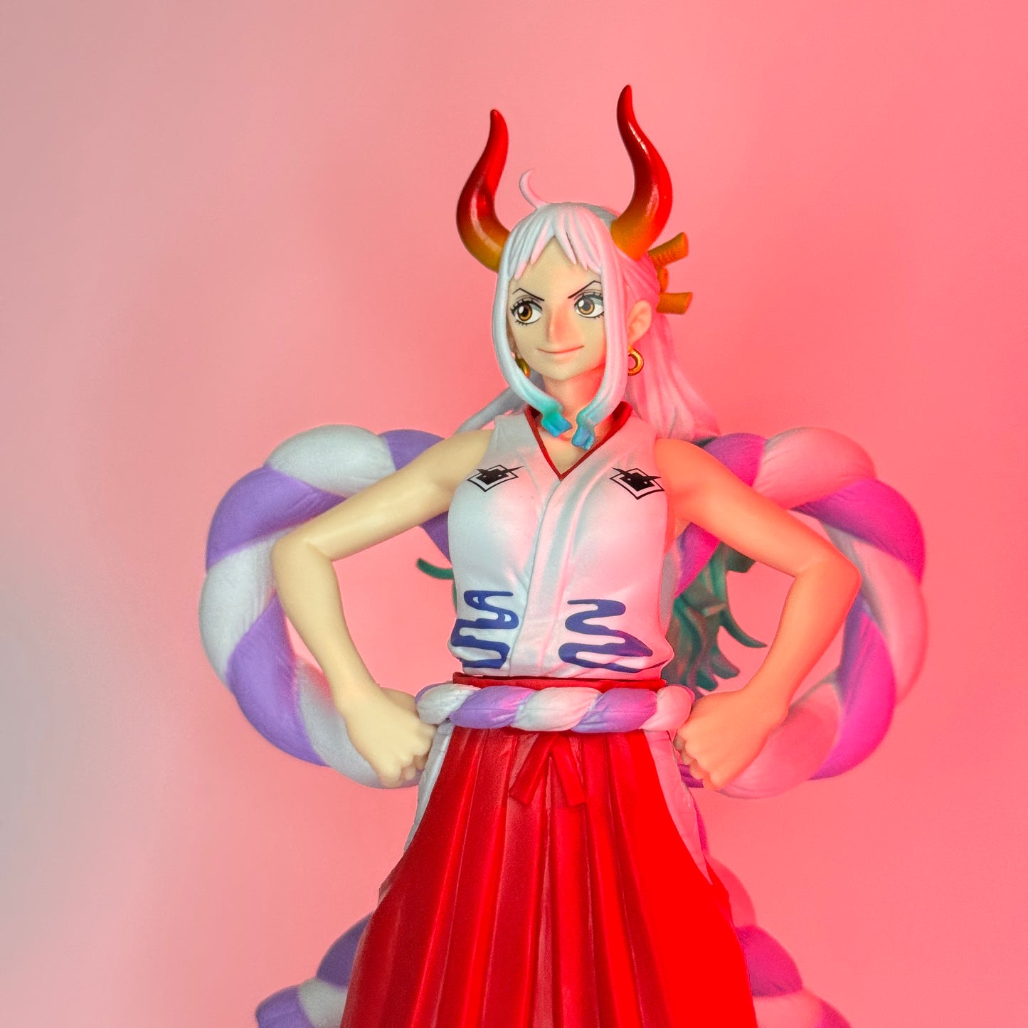 Action Figure Yamato One Piece - Banpresto  22 cm