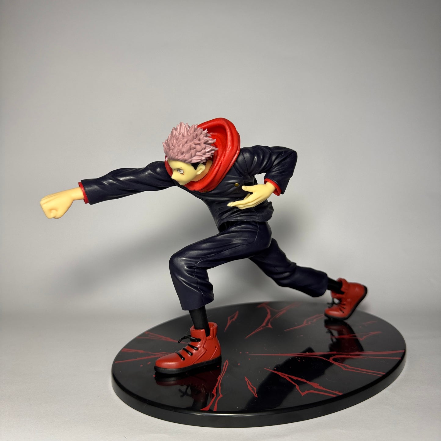 Action Figure Yuji Itadori – Jujutsu Kaisen