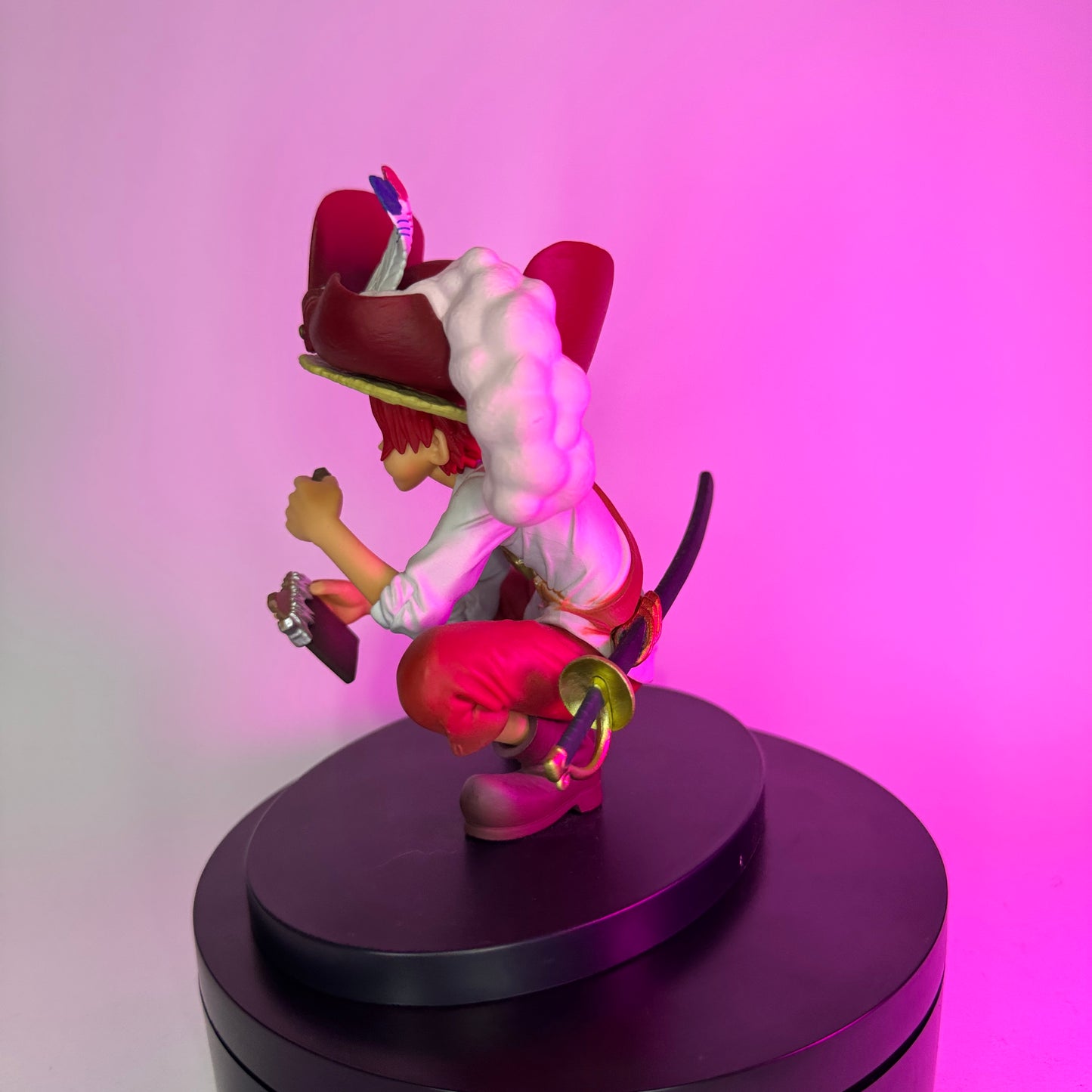 Action Figure Shanks 13cm One Piece Banpresto