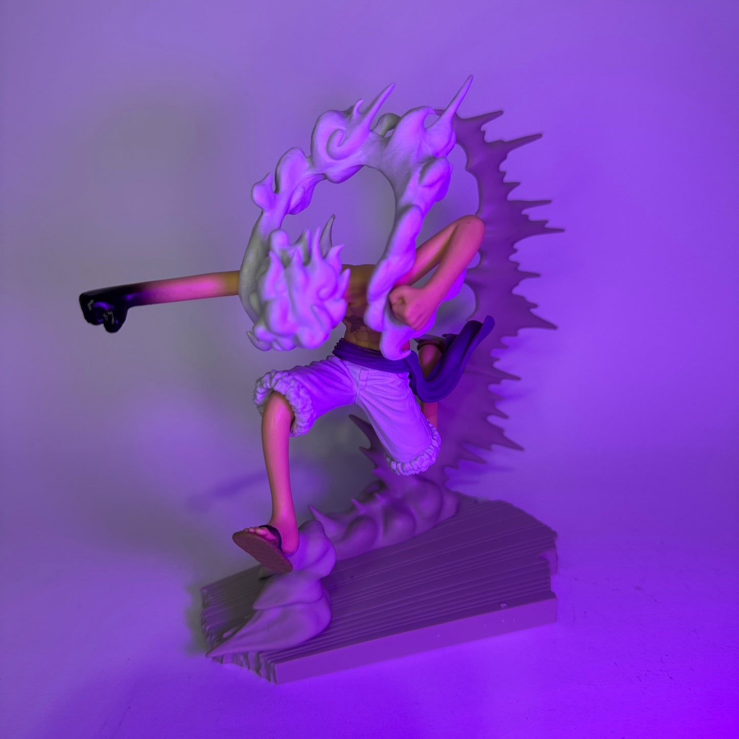 Action Figure Luffy Gear 5 – Bandai One Piece 14cm