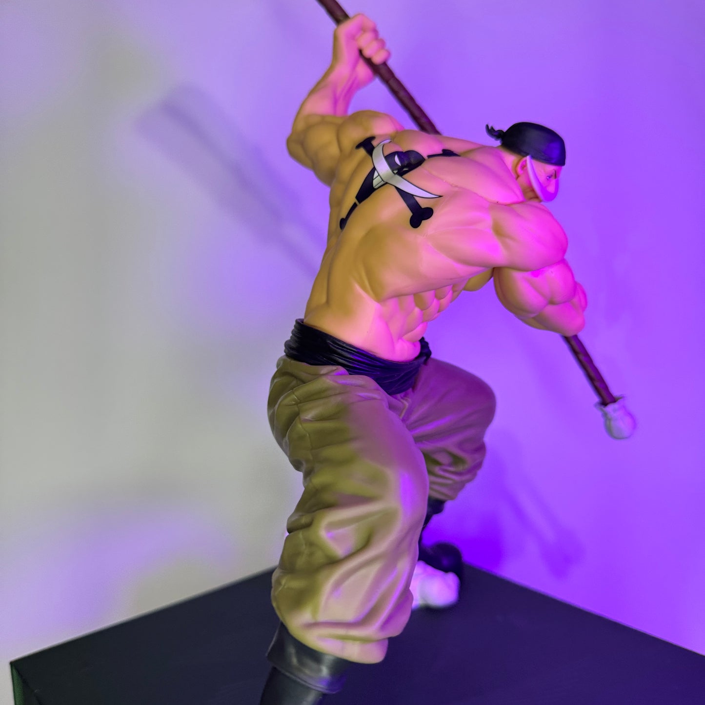 Action Figure Barba Branca One Piece – Banpresto Grandista