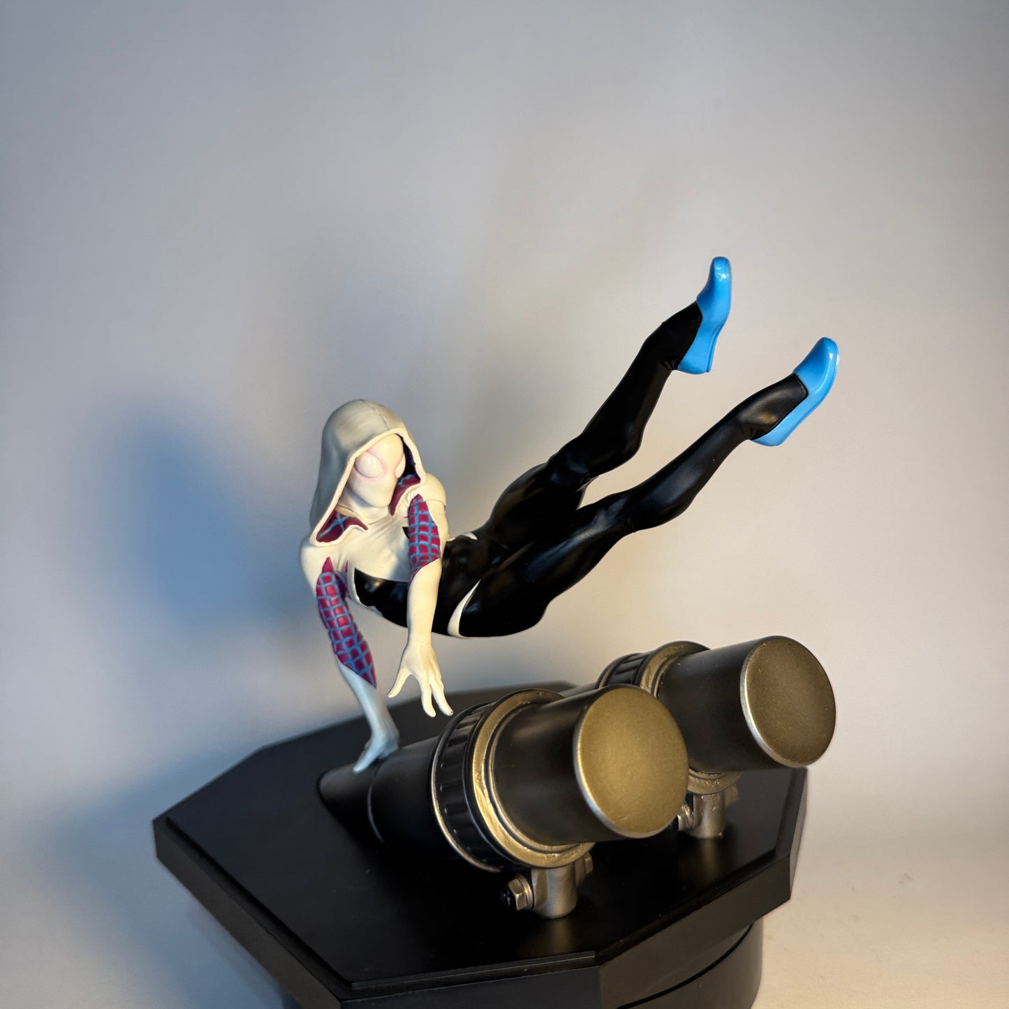 Action Figure Spider-Gwen – Iron Studios 17cm
