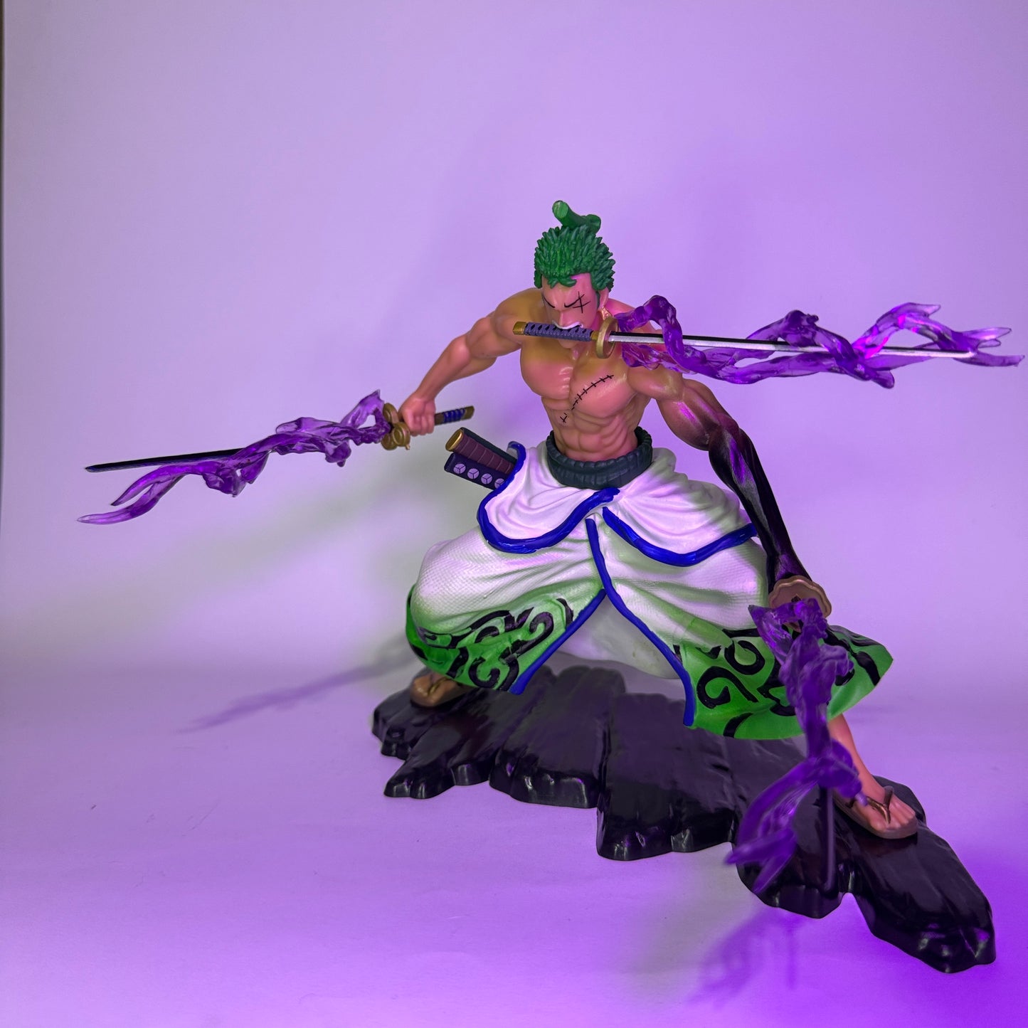 Action Figure Roronoa Zoro – One Piece – 15 cm