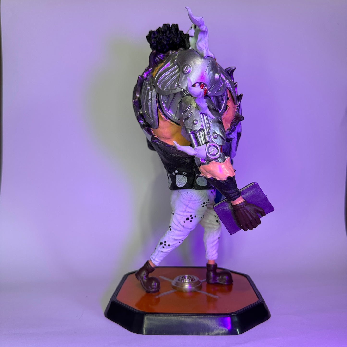 Bartholomew Kuma 28cm  – One Piece Colecionável