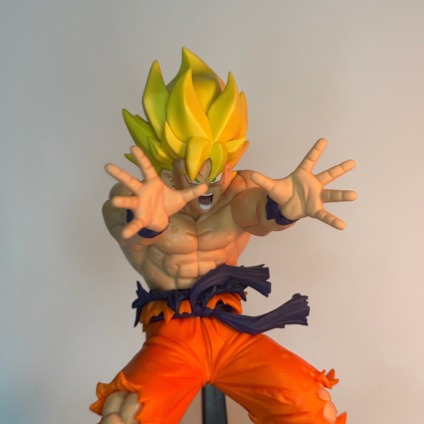 Action Figure Goku SSJ – Dragon Ball Z Banpresto 19cm