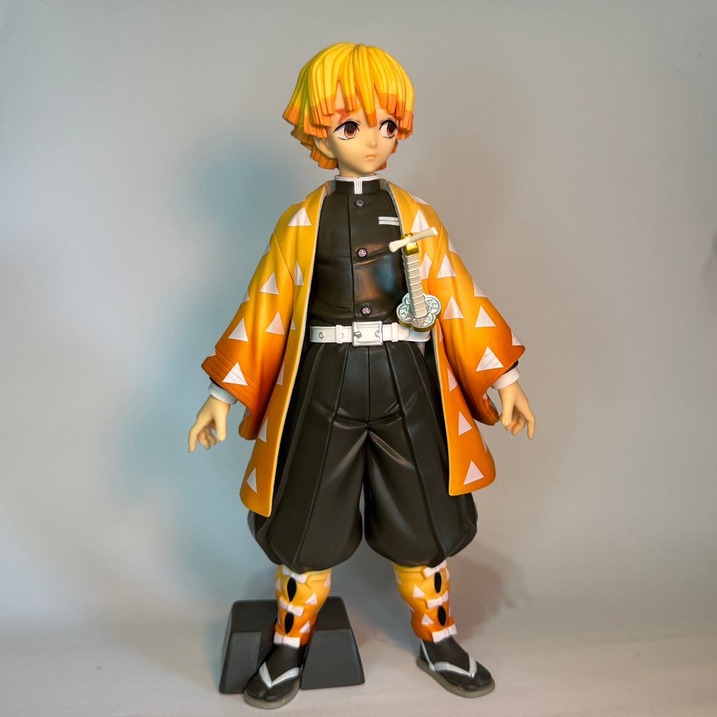 Action Figure Zenitsu Agatsuma – Demon Slayer, 24 cm PVC