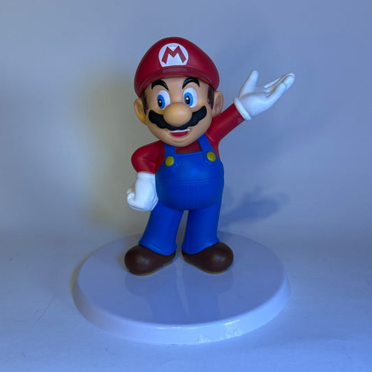 Mario 18cm PVC Premium – Nintendo Colecionável