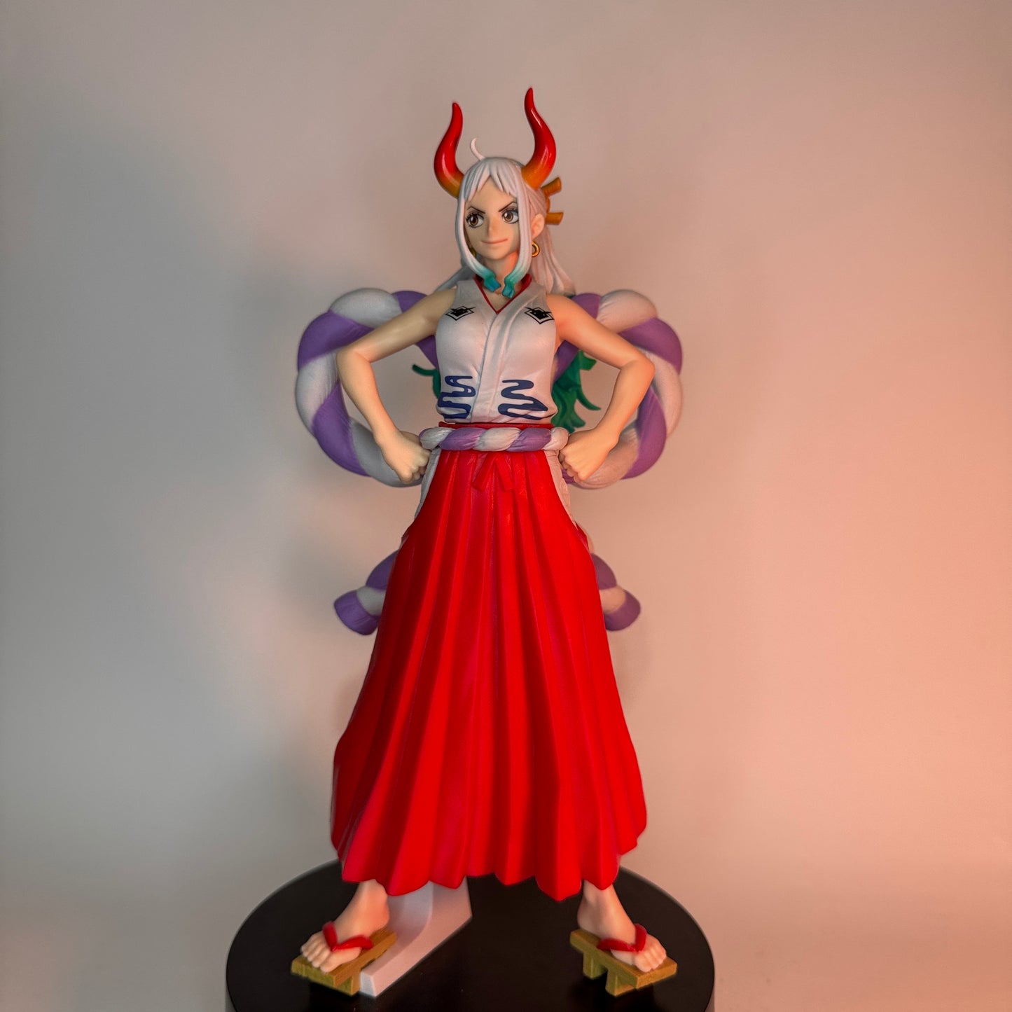 Action Figure Yamato One Piece - Banpresto  22 cm