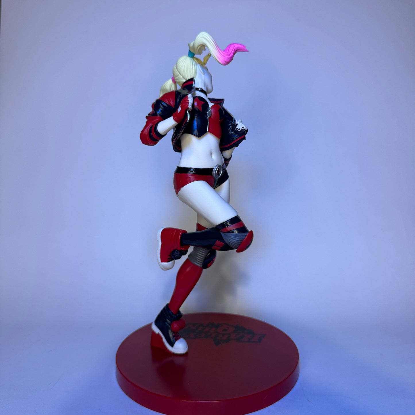 Action Figure Harley Quinn (DC Comics) – 22 cm