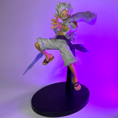 Action Figure Luffy Gear 5 – Banpresto 18cm