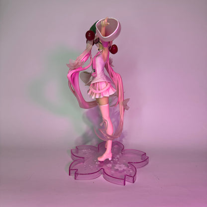 Action Figure Hatsune Miku Taito Sakura 20cm