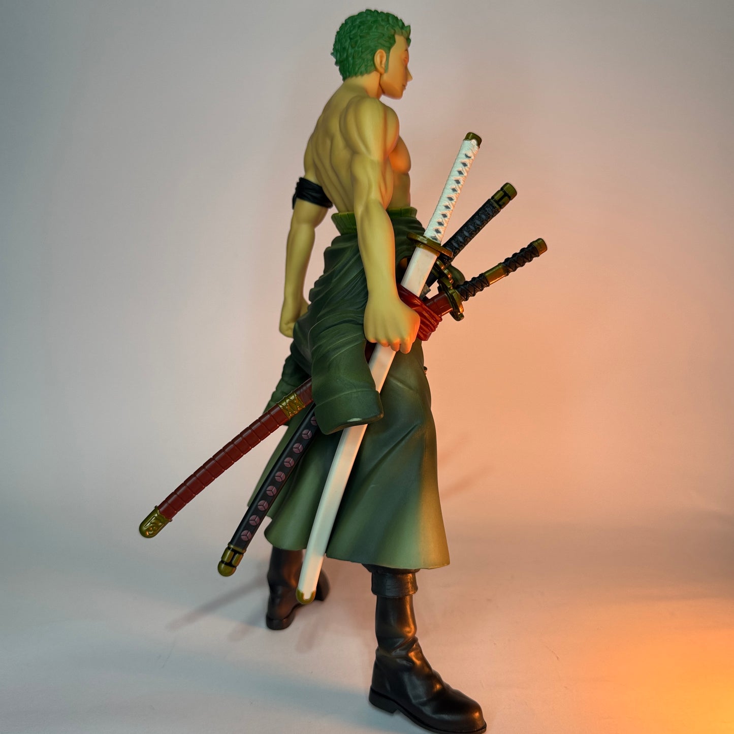 Action Figure Zoro – One Piece Banpresto 26cm