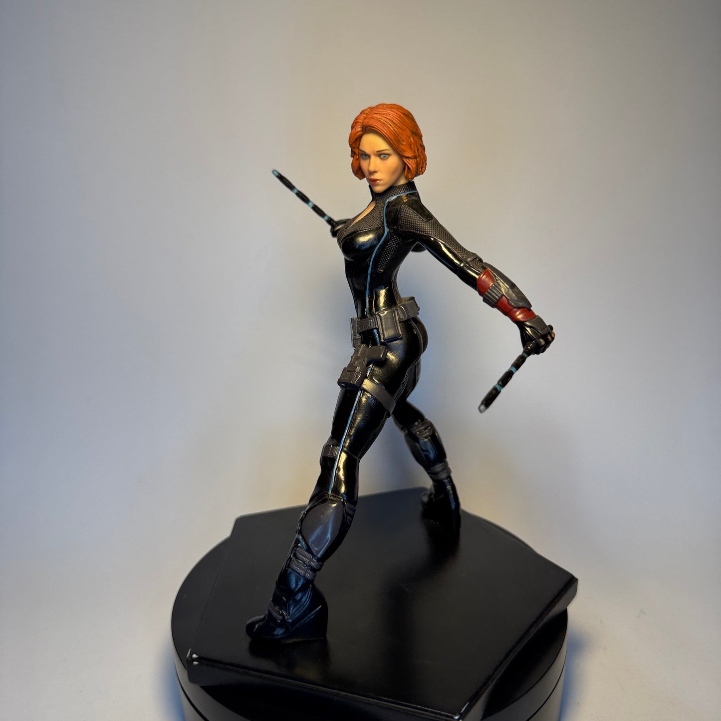 Action Figure Viúva Negra Iron Studios 16cm