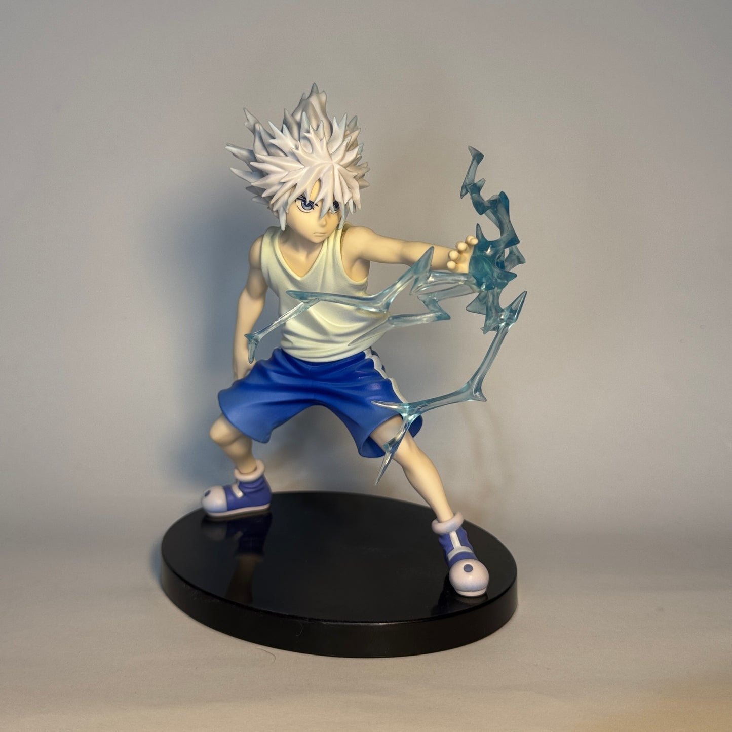 Action Figure Killua Zoldyck com Efeito Relâmpago - Hunter x Hunter - 15cm Detalhes Premium