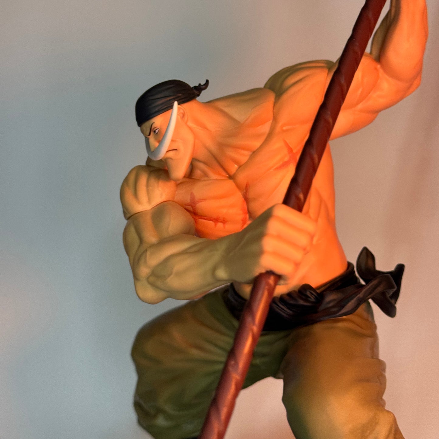 Action Figure Barba Branca One Piece – Banpresto Grandista