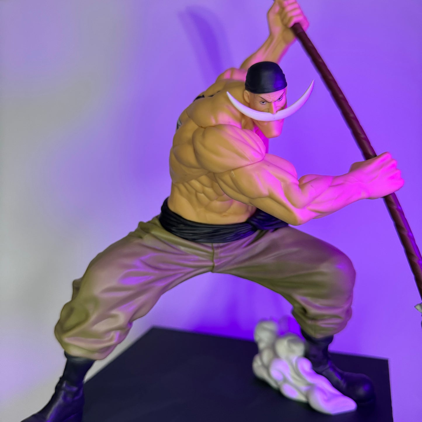 Action Figure Barba Branca One Piece – Banpresto Grandista