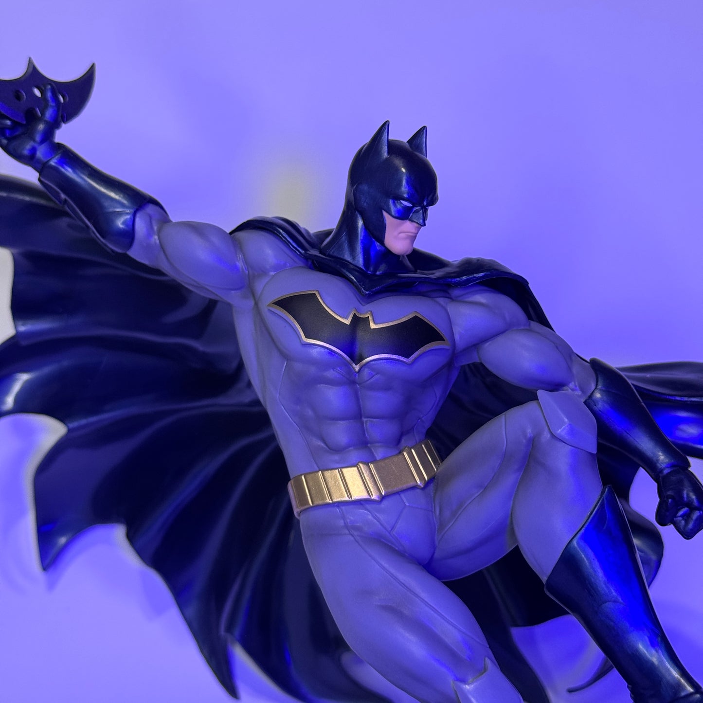 Action Figure Batman (DC Comics) – 21 cm – PVC Premium