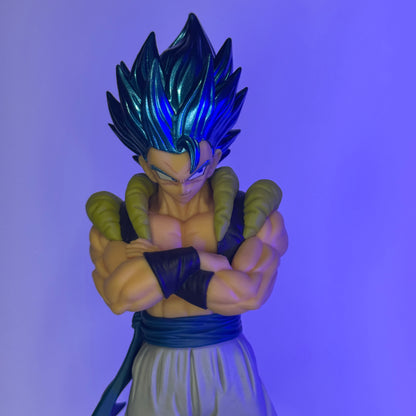 Action Figure Gogeta SSJ Deus – DB Super Bandai 21cm