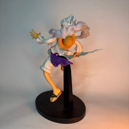 Action Figure Luffy Gear 5 – Banpresto 18cm