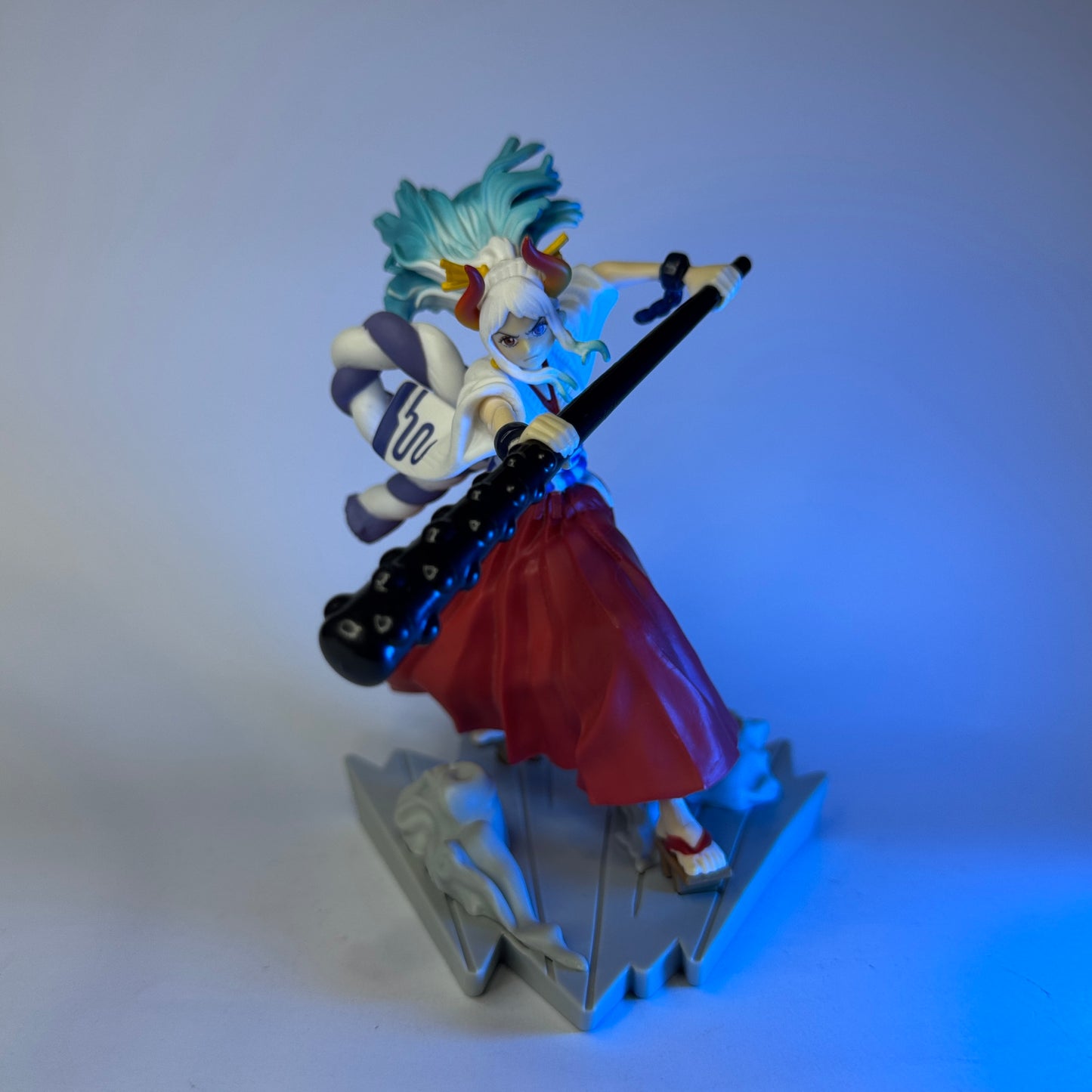 Action Figure Yamato – One Piece Bandai 14cm
