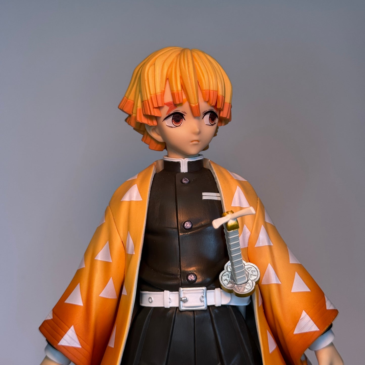 Action Figure Zenitsu Agatsuma – Demon Slayer, 24 cm PVC